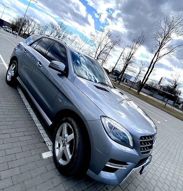 Mercedes-Benz ML 350 2013
