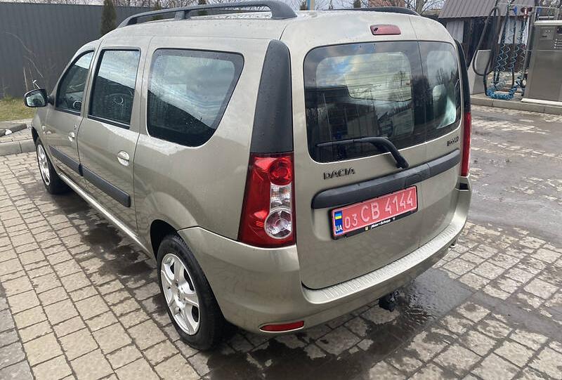 Dacia Logan LAUREATE 2011