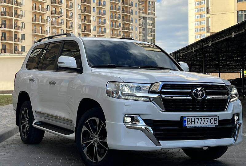 Toyota Land Cruiser 200 2017