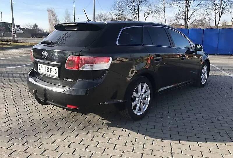 Toyota Avensis 2009
