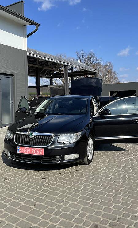 Skoda Superb 2011