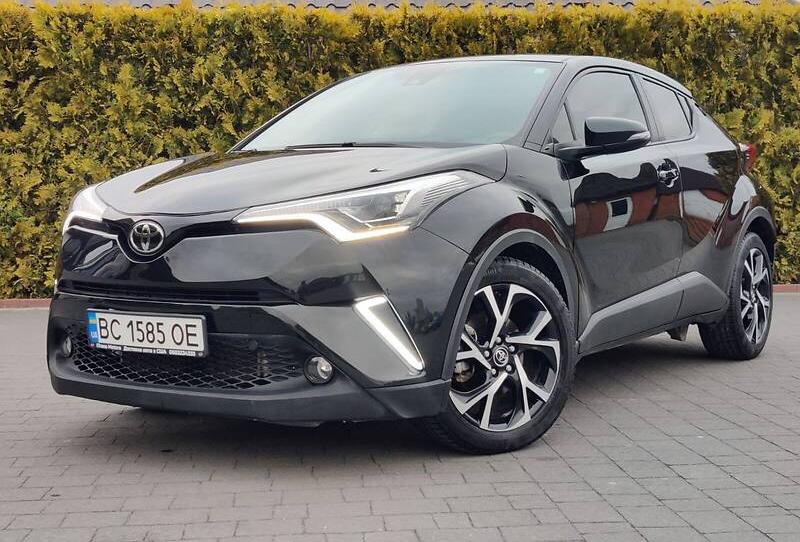 Toyota C-HR XLE  2017