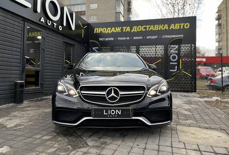 Mercedes-Benz E 200 E63  2015
