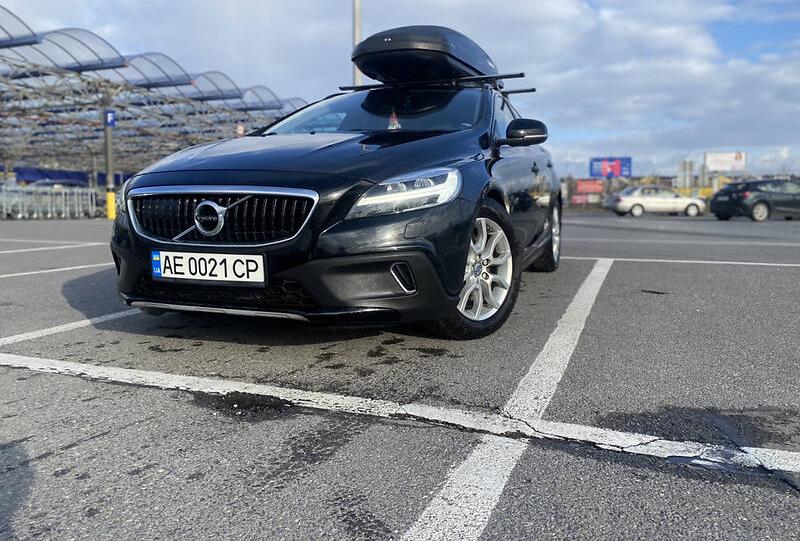 Volvo V40 Cross Country 2016