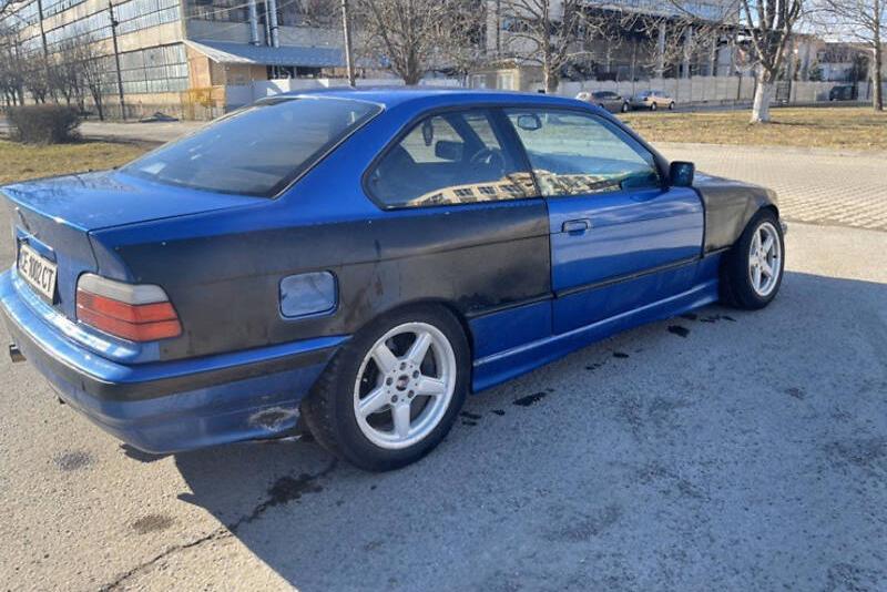 BMW 328 1995