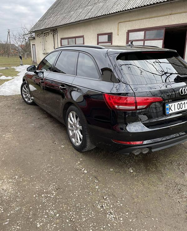 Audi A4 140kWt 2017