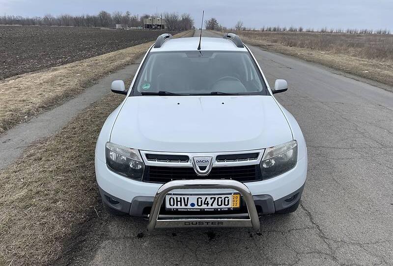 Dacia Duster 4WD 2011