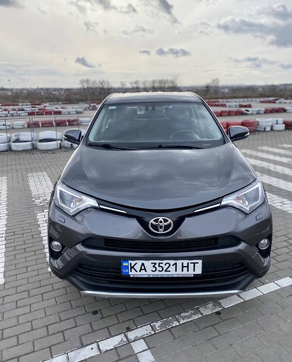 Toyota RAV4 4x4 2016
