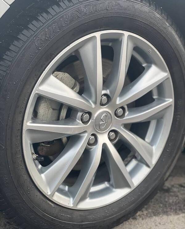 Infiniti Q50 2015