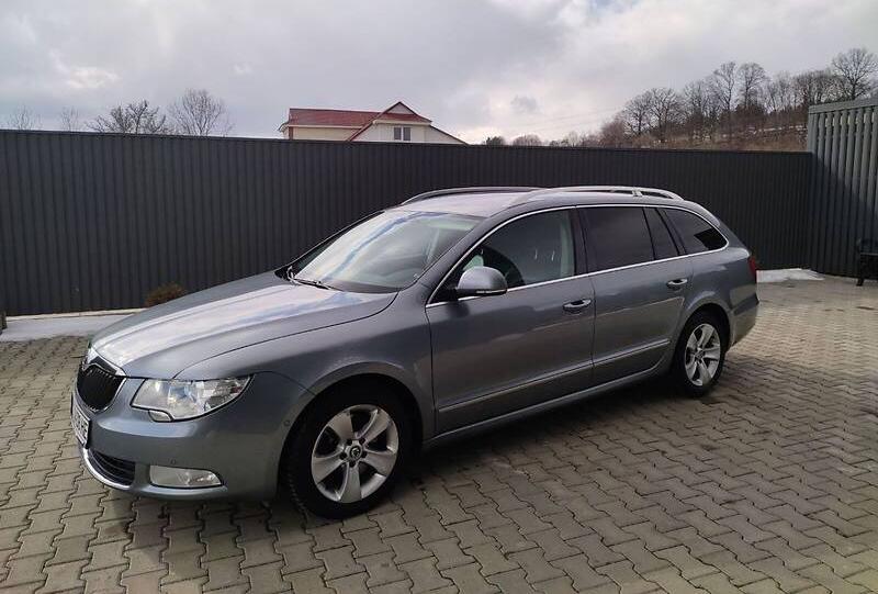 Skoda Superb Green line 2011
