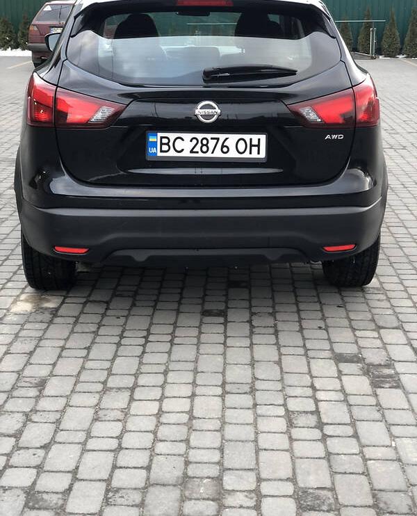 Nissan Rogue Sport 2019
