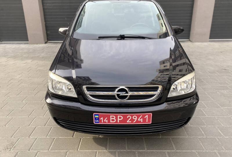 Opel Zafira 2004