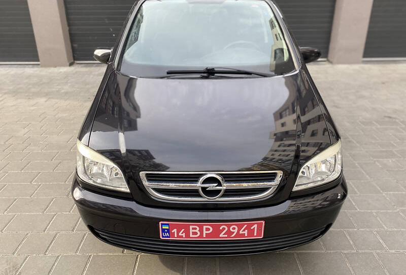 Opel Zafira 2004