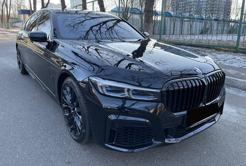 BMW 760 BLACK EDITION 2020