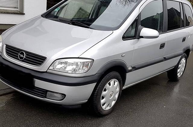 Opel Zafira 2002