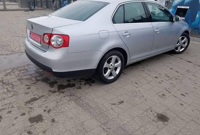 Volkswagen Jetta 2006