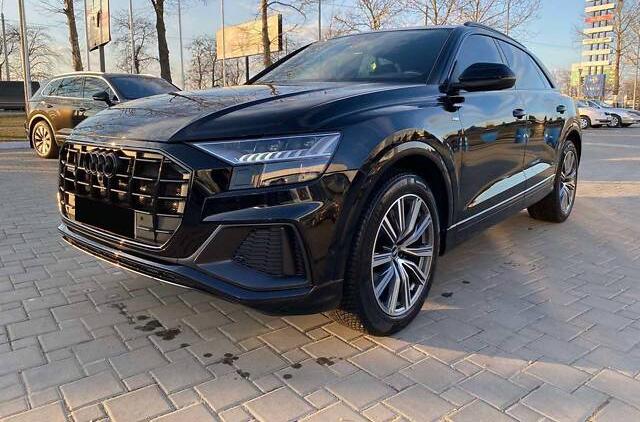 Audi Q8 RLine Black Edition 2021