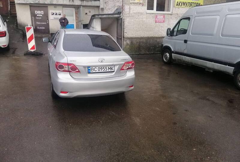 Toyota Corolla 2012