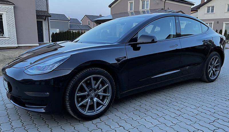 Tesla Model 3 2018