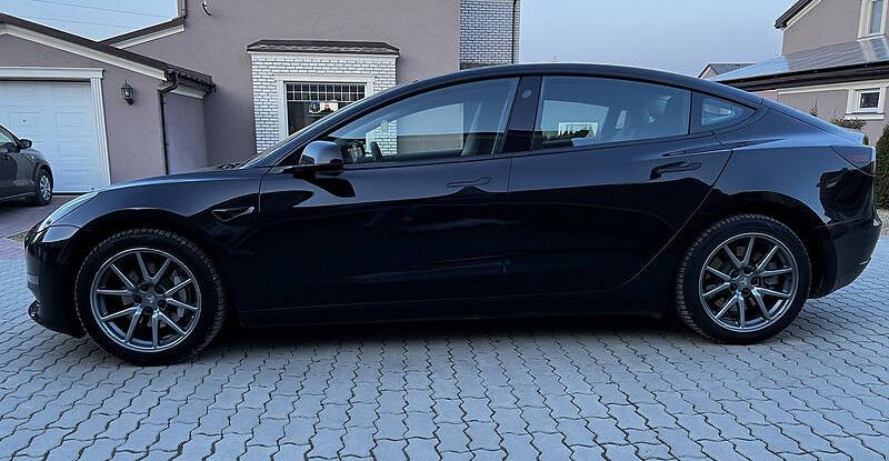 Tesla Model 3 2018