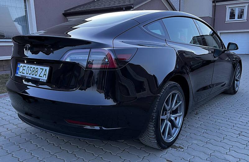 Tesla Model 3 2018