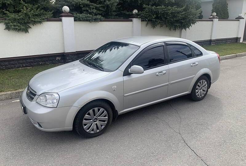 Chevrolet Lacetti SE 2011