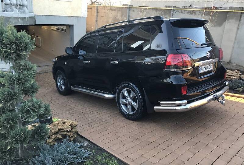 Toyota Land Cruiser 200 2008