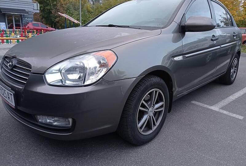 Hyundai Accent 2008