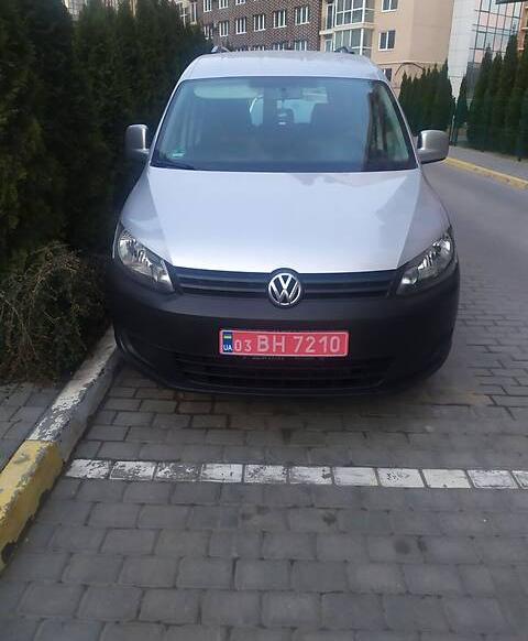 Volkswagen Caddy пасс. LIFE 2013
