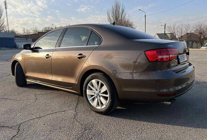Volkswagen Jetta SE 2015