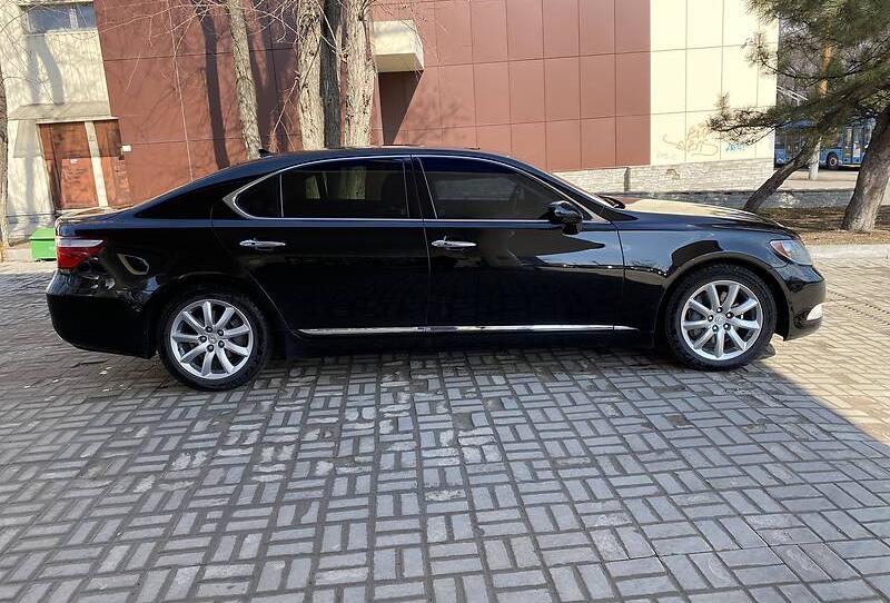 Lexus LS 460 2008