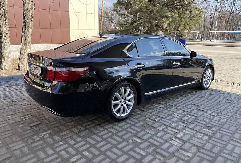 Lexus LS 460 2008