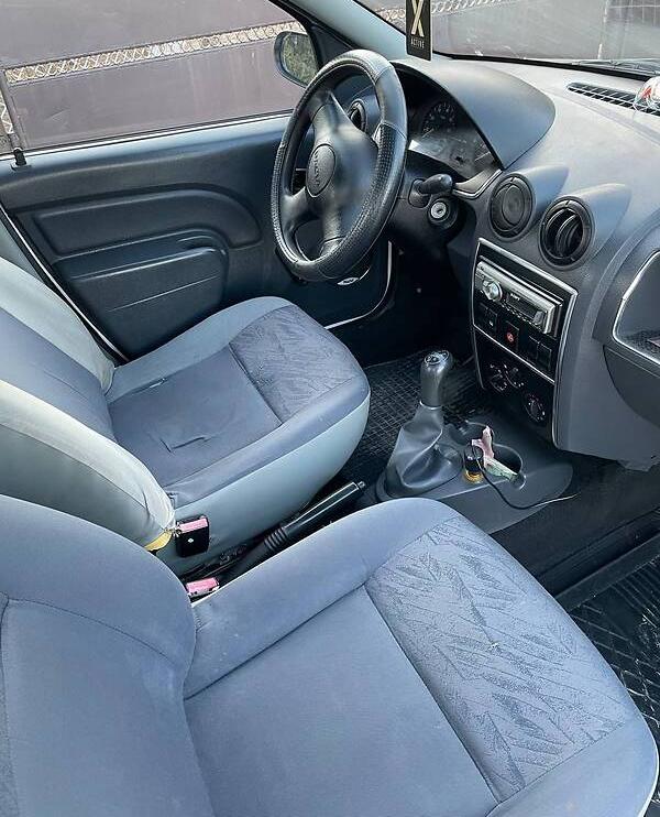 Dacia Logan 2007