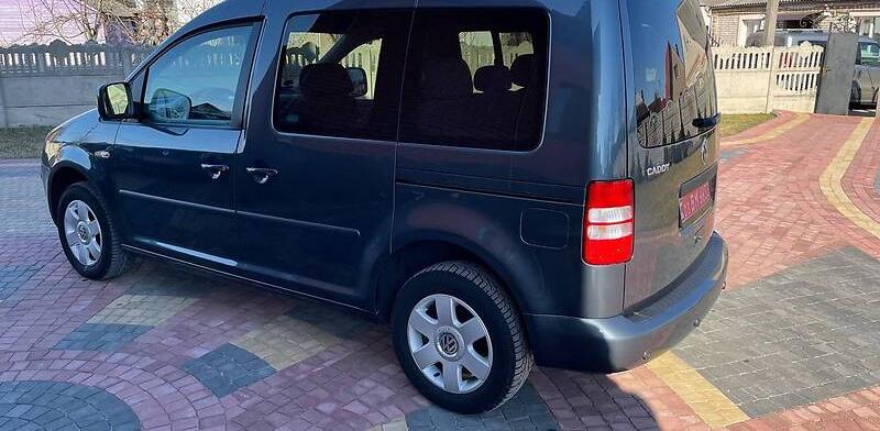 Volkswagen Caddy пасс. 2010