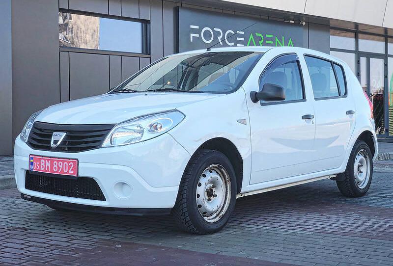 Dacia Sandero 2011