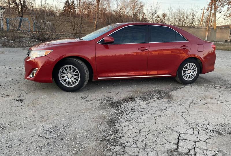 Toyota Camry 2014