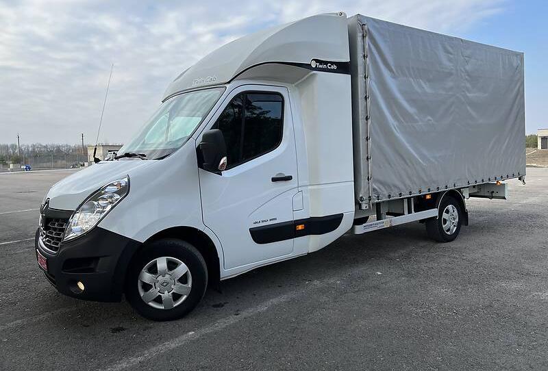 Renault Master груз. Twin Cab Shtora 2017