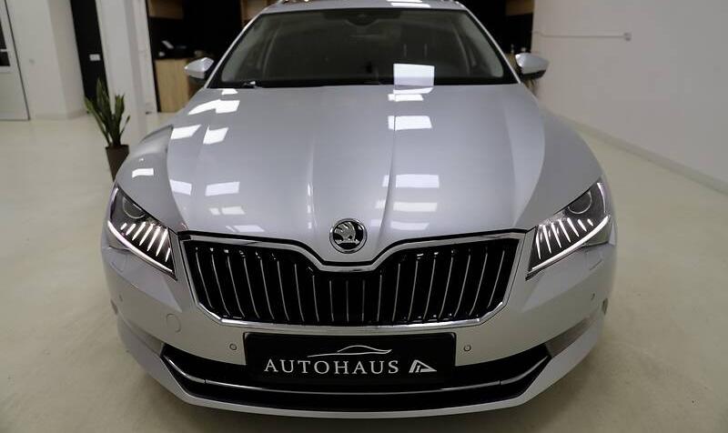 Skoda Superb LAURIN CLEMENT 2019