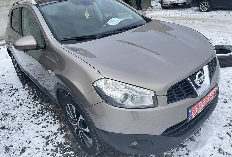 Nissan Qashqai 2012