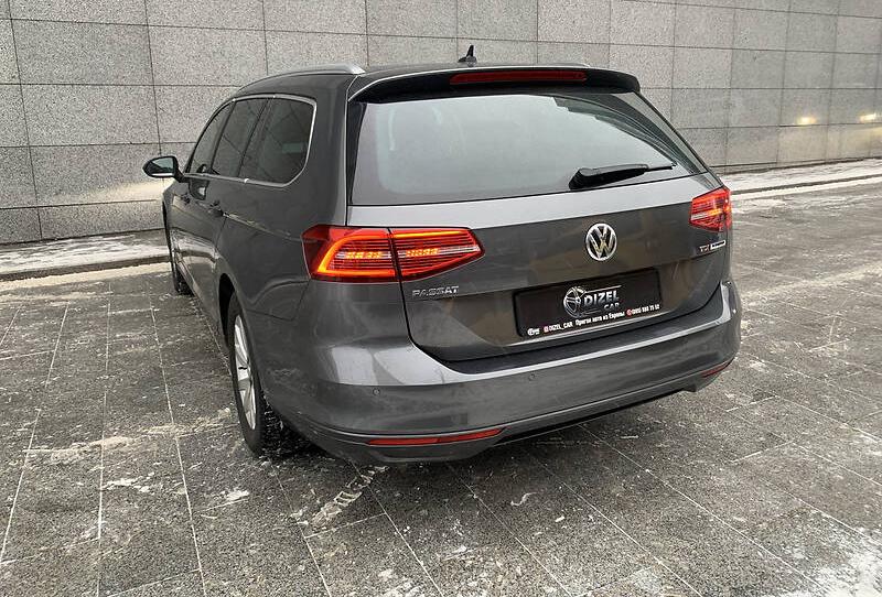 Volkswagen Passat B8 2015