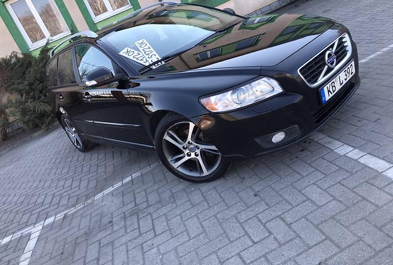 Volvo V50 2011