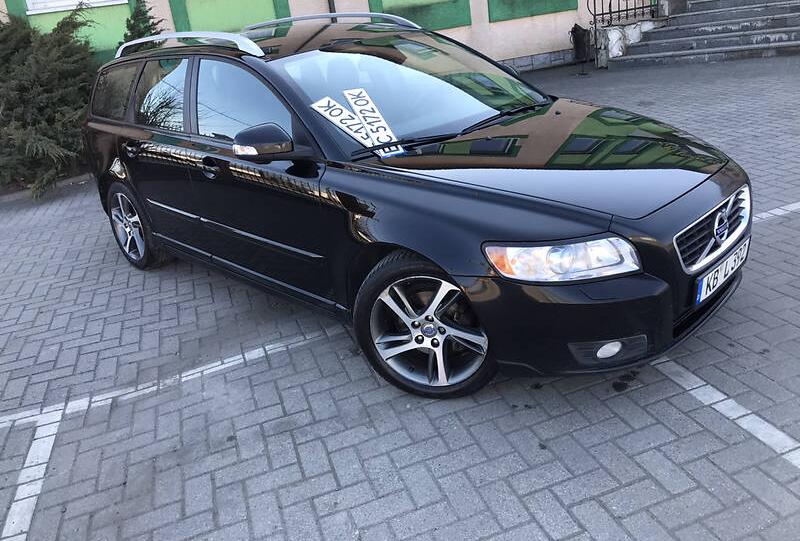 Volvo V50 2011