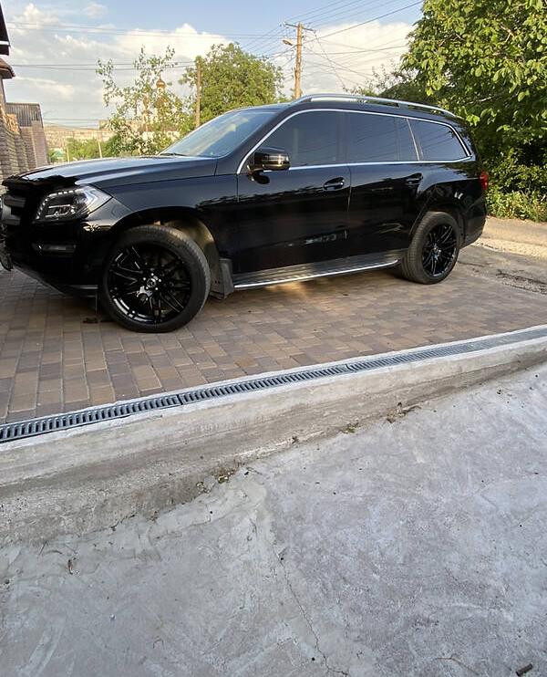 Mercedes-Benz GL 350 2013