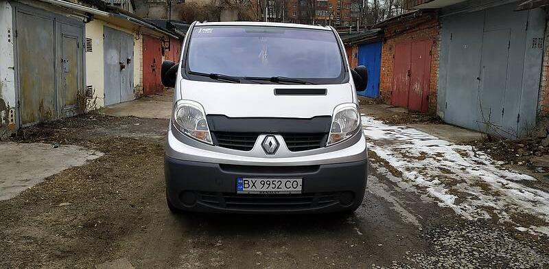 Renault Trafic пасс. 2008