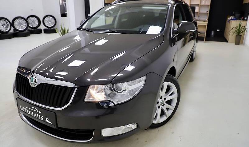 Skoda Superb 2012