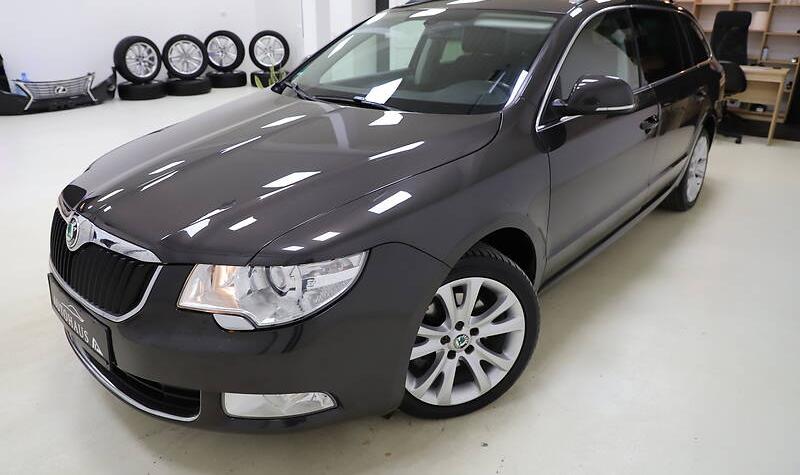 Skoda Superb 2012