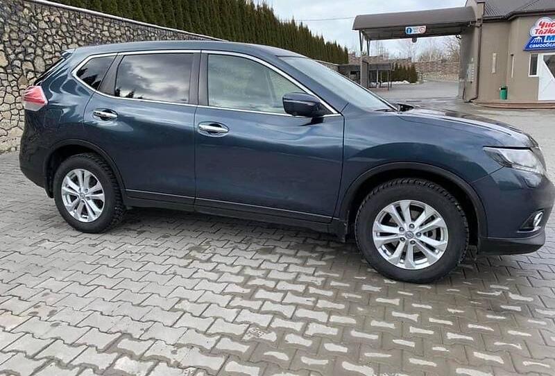 Nissan X-Trail 2016