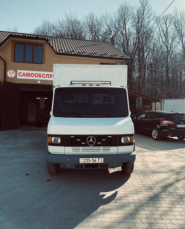 Mercedes-Benz T2 709 груз 1990
