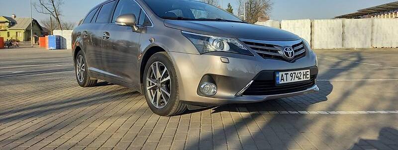 Toyota Avensis 2014