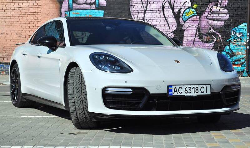Porsche Panamera   2016